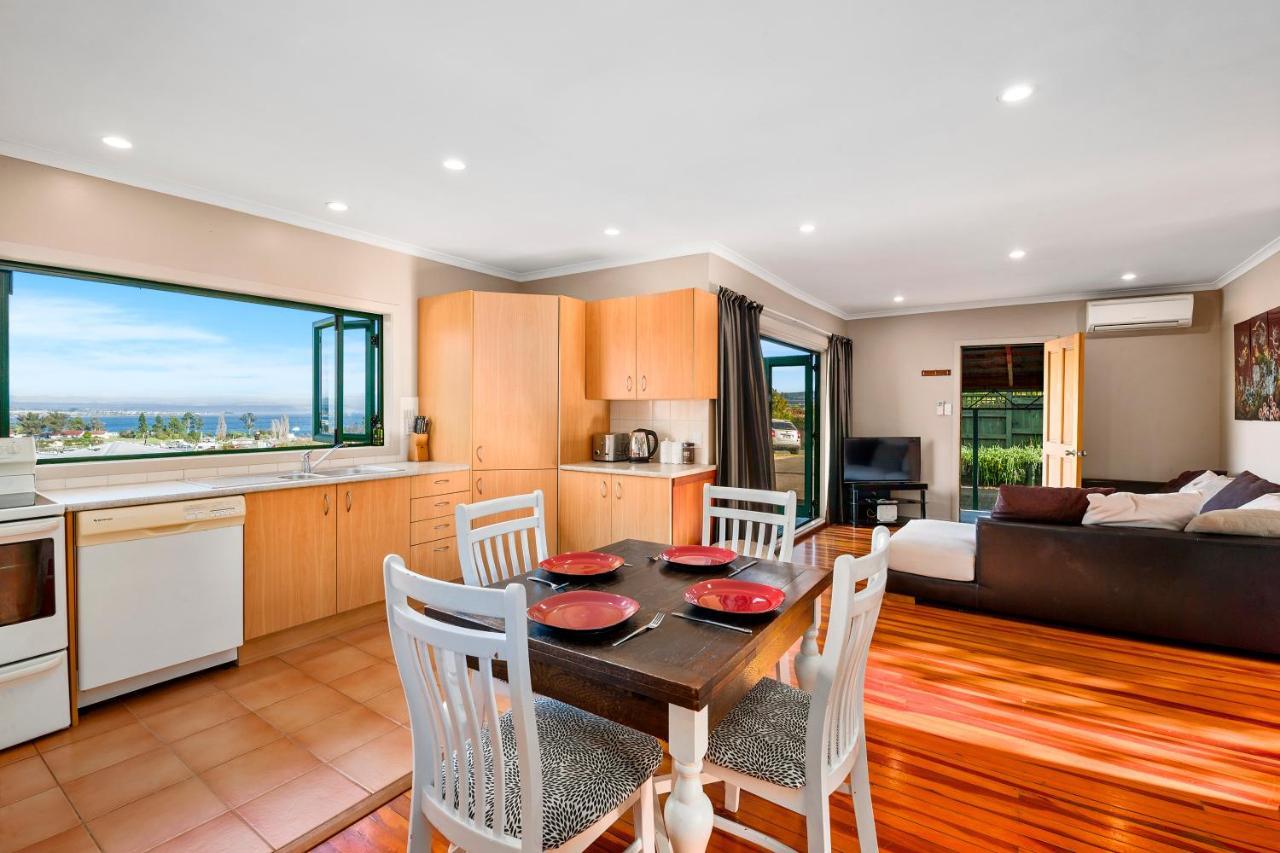 Kaihua Lookout - Taupo Holiday Home Exterior foto